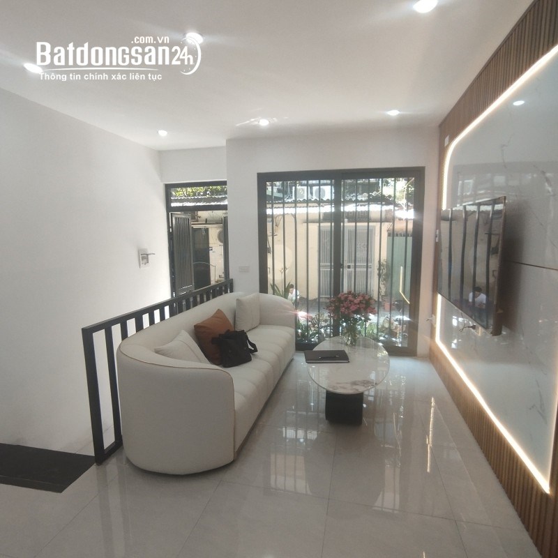 Nhà tầng 1 Tập thể Nghĩa Tân, Cầu Giấy. 33.5m2, MT 3.5m, giá 4.95 tỷ  KINH DOANH