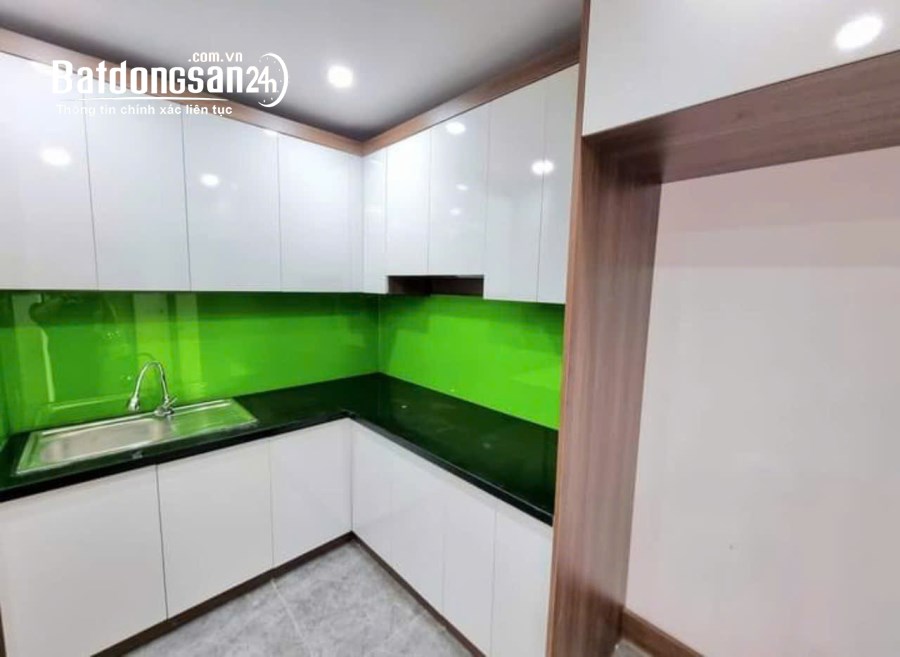 Bán tập thể A1 Mai Dịch Cầu Giấy 86m - 3 ngủ 2 VS giá 3.1 tỷ - nhà đẹp, 2 thoáng