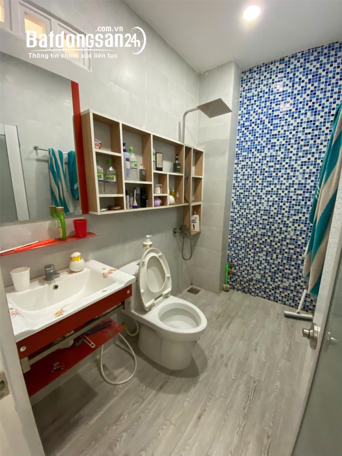 ***Bán nhà HXH Nguyễn Minh Hoàng, khu K300 Tân Bình, (5*17), 4 tầng