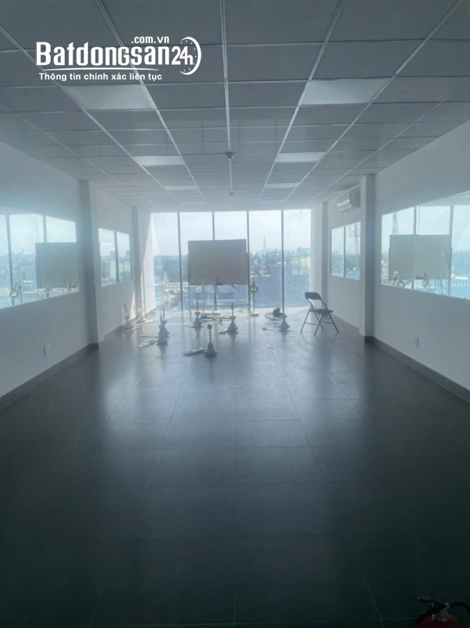 Bán Tòa Nhà Văn Phòng Phạm Văn Bạch, Tân Bình, 155m2, 8 Tầng Thang Máy, Nhỉnh 35 Tỷ 