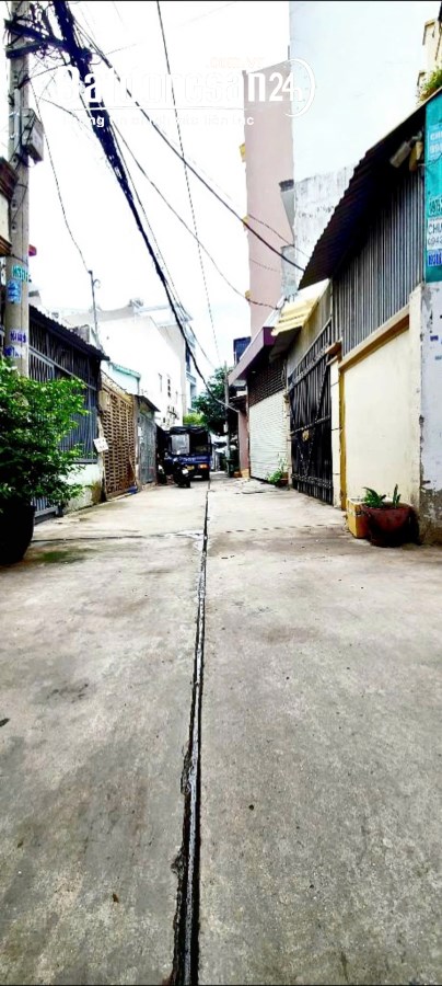 NHỈNH 4 TỶ - 74M2 - HẺM XE TẢI - NGANG 4 DÀI 18.5 - NHÀ CẤP 4 - LÊ CƠ