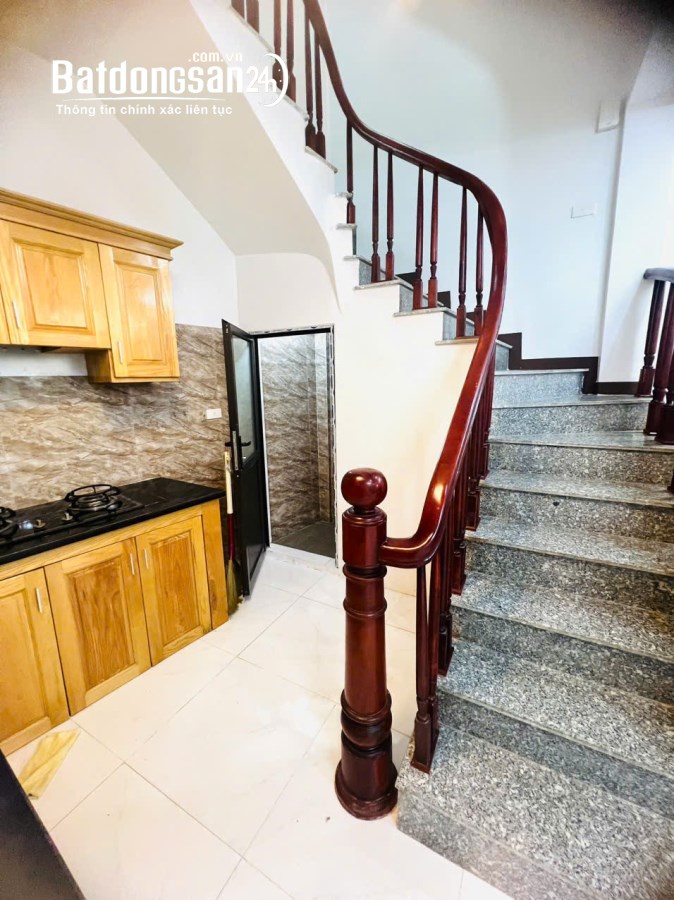 BÁN NHÀ YÊN NGHĨA 32M2.4 TẦNG.LÔ GÓC, NGÕ RỘNG FULL NỘI THẤT CỰC ĐẸP.GIÁ NHỈNH 2 TỶ