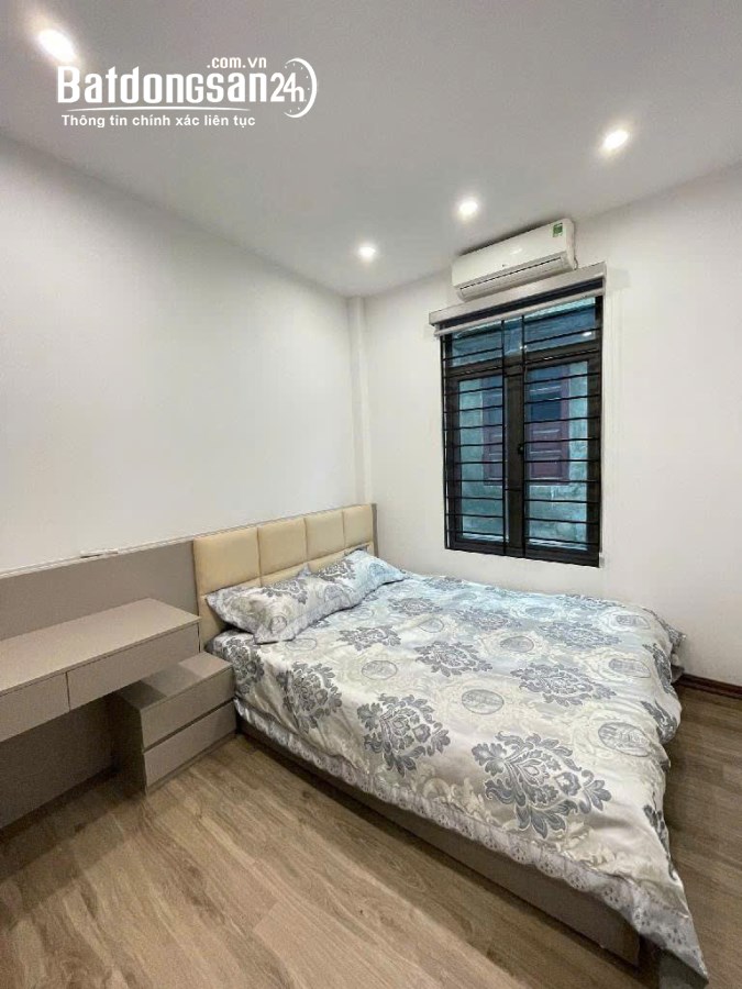 BÁN NHÀ 4,5 TẦNG 37M2 GIÁ 2,65 TỶ, 3 LỐI THÔNG QL6A, CẠNH TRƯỜNG TH BIÊN GIANG