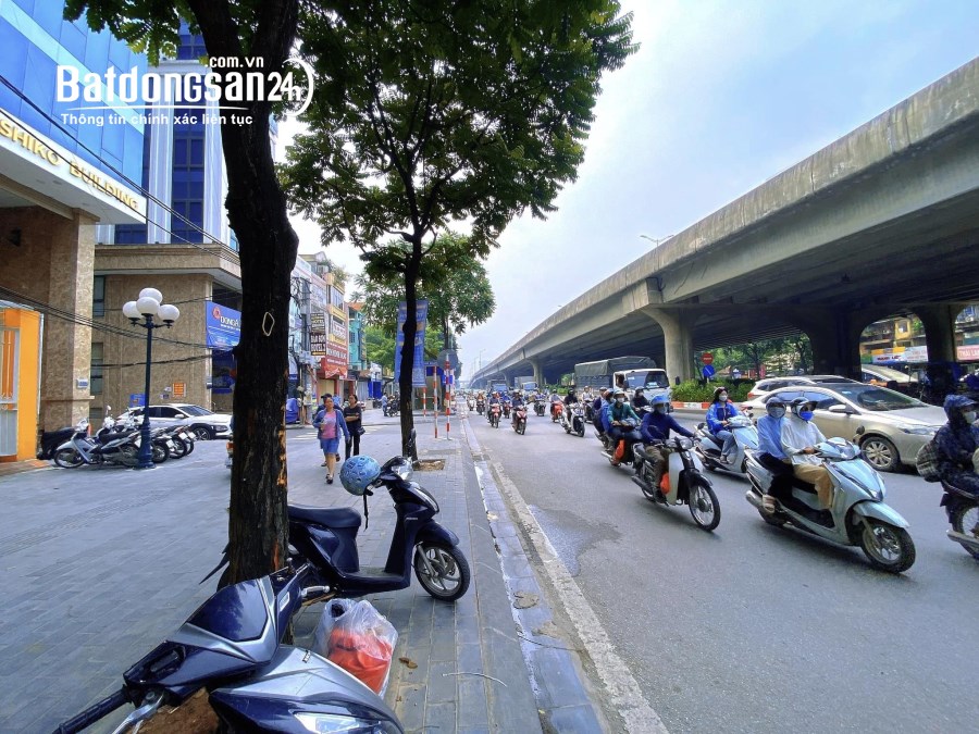 Bán nhà mặt phố Đường Khuất Duy Tiến, Phường Thanh Xuân Trung, Quận Thanh Xuân