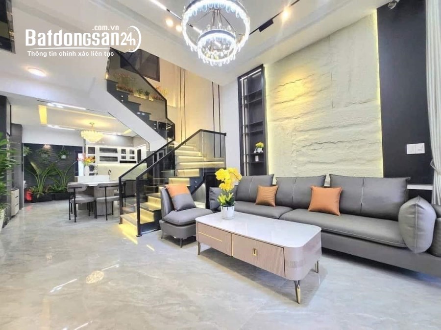 Bán nhà HXH Thăng Long, phường 4 Tân Bình; (6*12); 4 tầng, thang máy