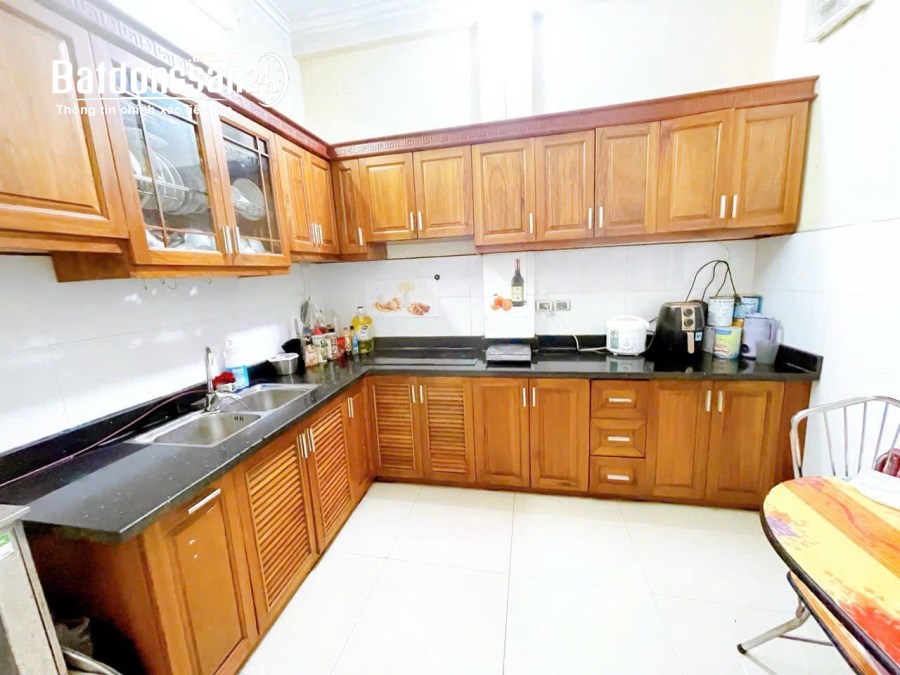 "Bán nhà mặt phố Lạc Trung, Hai Bà Trưng 60m, 5 tầng, mt 4m. Giá: 26.5 tỷ