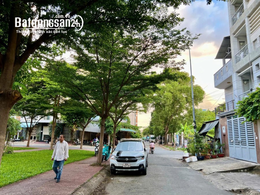 Nhà 4 Tầng, CN 100m2, Đường 12m Khu Phân Lô Bình Lợi , Bình Thạnh
