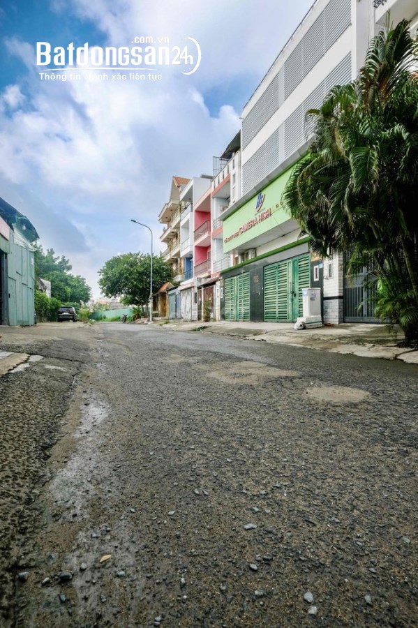 Nhà 4 Tầng, CN 100m2, Đường 12m Khu Phân Lô Bình Lợi , Bình Thạnh