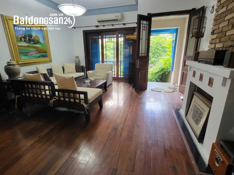 Cho thuê nhà ngõ ô tô, sân vườn Lạc Trung Hai Bà Trưng 120m x 4T giá 37tr, vỉa hè,kd