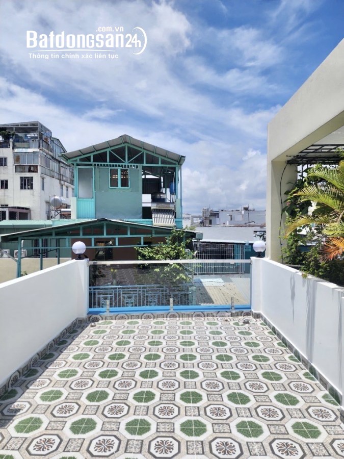 Siêu Phẩm Nhà Đẹp- Bình Thạnh GIÁP  Quận 1- Chỉ 5 TỶ
