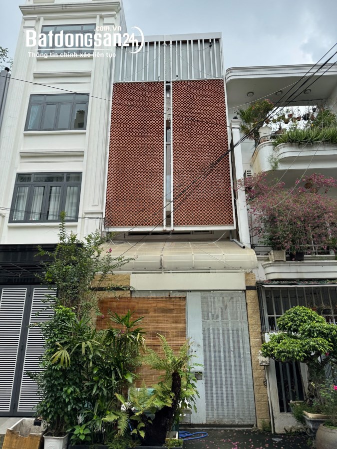 Bán nhà 416/39/8 Dương Quảng Hàm P5, DT 4x16m, 1 trệt lửng 2 lầu. Giá chỉ 8,2 tỷ