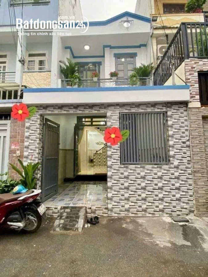 Cắt lỗ gấp căn nhà 1 trệt 1 lầu 5x16 full thổ cư đường Giồng Lớn Mỹ Hạnh Nam giá 1,1t