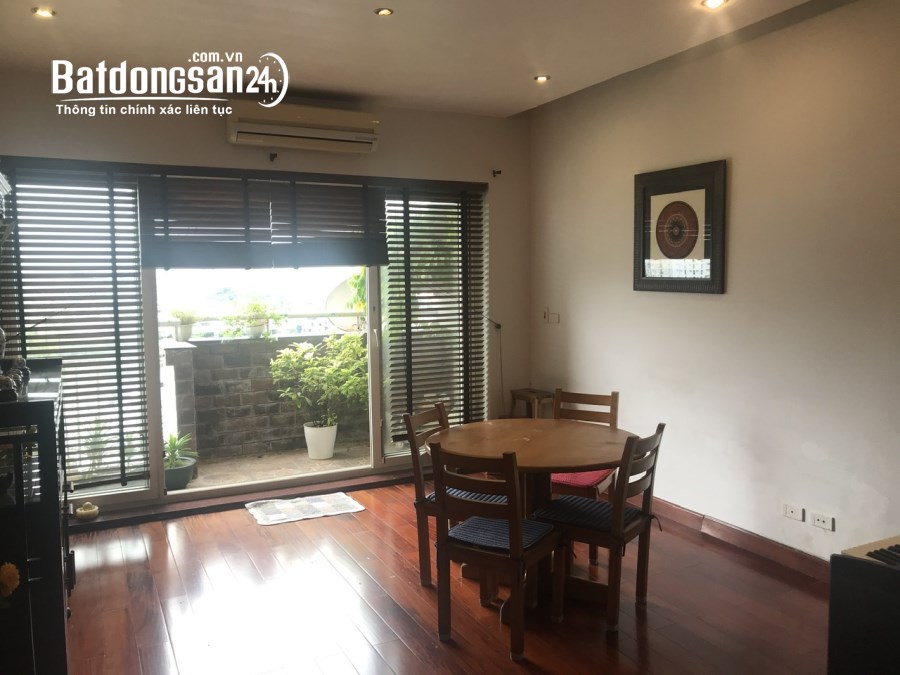 Bán căn hộ chung cư Thành Công Tower 57 Láng Hạ căn góc 142m2 3PN ban công ĐN view hồ
