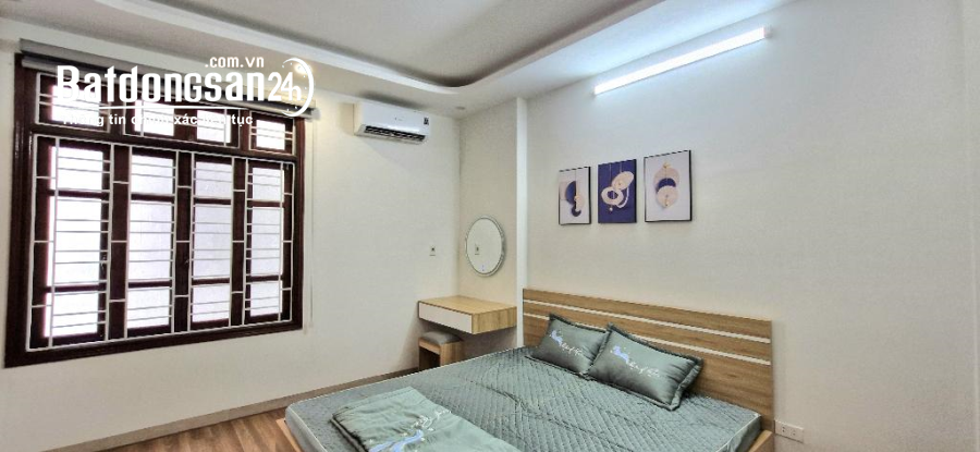 Bán nhà Nguyễn Hoàng,Mỹ Đình, 30m ra oto, Gần phố, 2 thoáng, Nhà đẹp ở luôn, 54m2