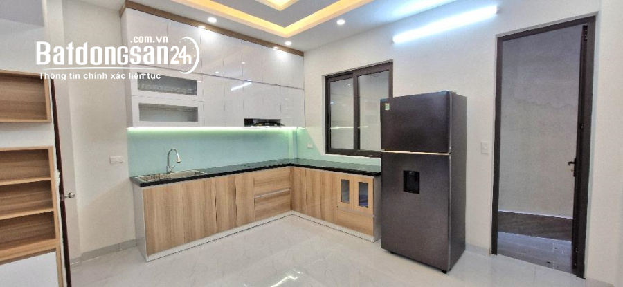Bán nhà Nguyễn Hoàng,Mỹ Đình, 30m ra oto, Gần phố, 2 thoáng, Nhà đẹp ở luôn, 54m2