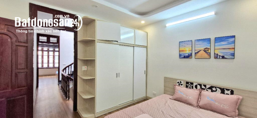 Bán nhà Nguyễn Hoàng,Mỹ Đình, 30m ra oto, Gần phố, 2 thoáng, Nhà đẹp ở luôn, 54m2