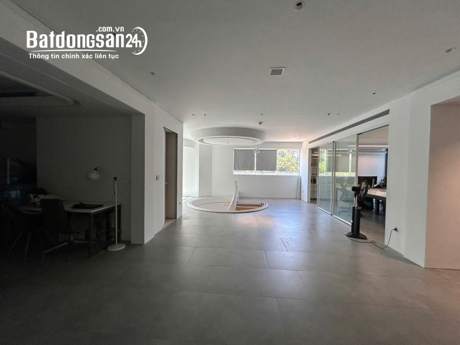 Cho thuê sàn văn phòng chung cư quận Cầu Giấy – DT 120m2 – Vị trí đẹp – giờ giấc tự d