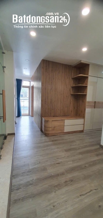 Tòa Nhà Lô Góc Phan Chu Trinh, 122m2, 7 Tầng Thang Máy, Ngang Gần 9m, Chỉ 31 Tỷ TL.