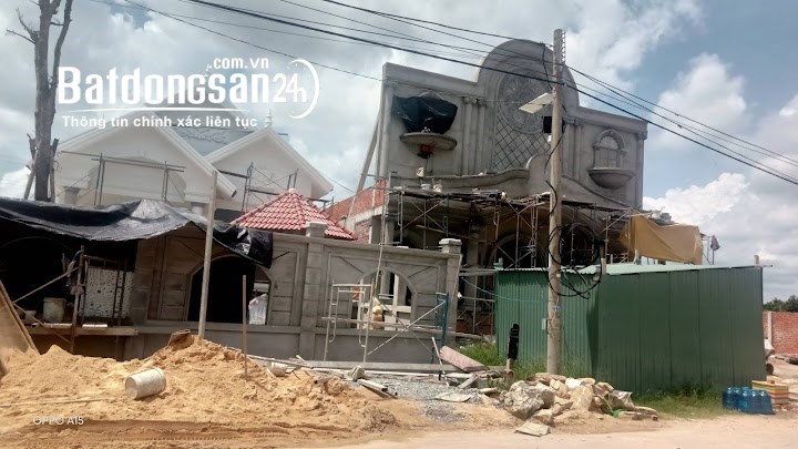 Cắt lỗ gấp lô đất 130m2 full thổ cư đường Suối Cầu Đúc, cách KCN Phước Đông 400m