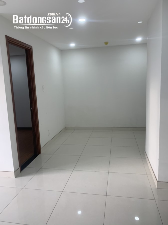 Cần bán căn hộ 49m2 chung cư ngay KCN Biên Hòa 2 giá 950 triệu sổ hồng riêng