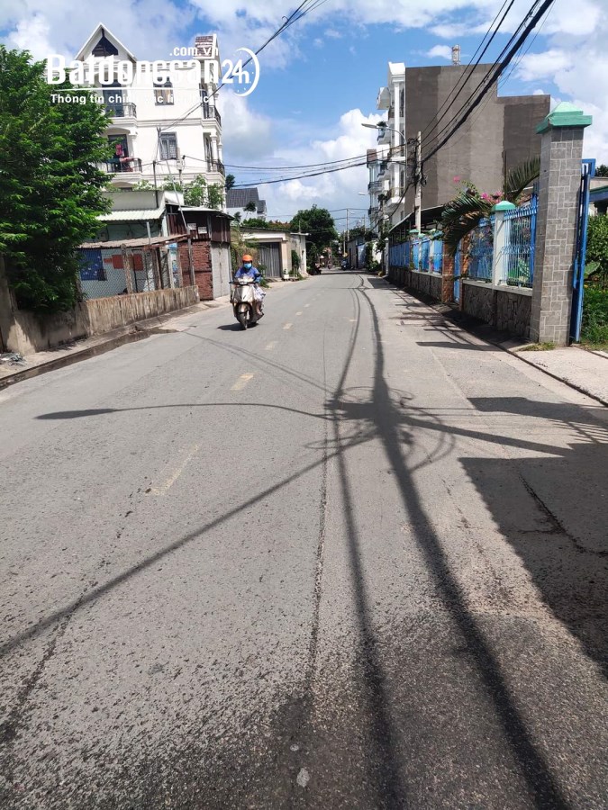QUẬN 12, BÙI VĂN NGỮ-BÁN NHÀ 96M2, 3 TẦNG HẺM XE TẢI, CHỈ 5.6 TỶ 