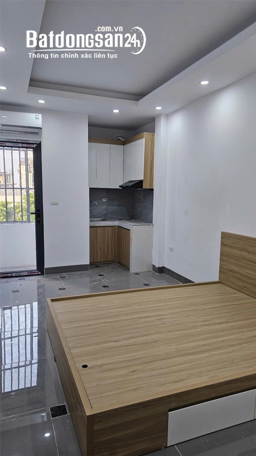 Bán nhà mặt phố Đường Phạm Văn Đồng, Phường Cổ Nhuế 1, Quận Bắc Từ Liêm