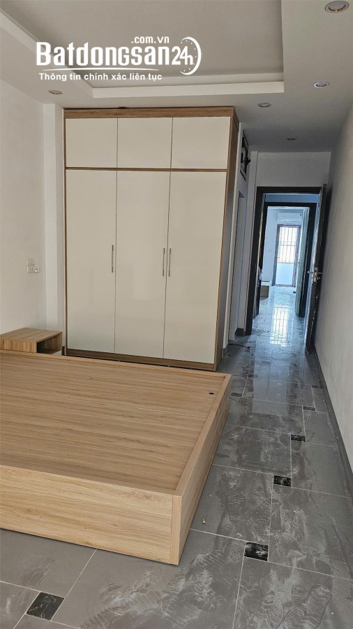 Bán nhà mặt phố Đường Phạm Văn Đồng, Phường Cổ Nhuế 1, Quận Bắc Từ Liêm