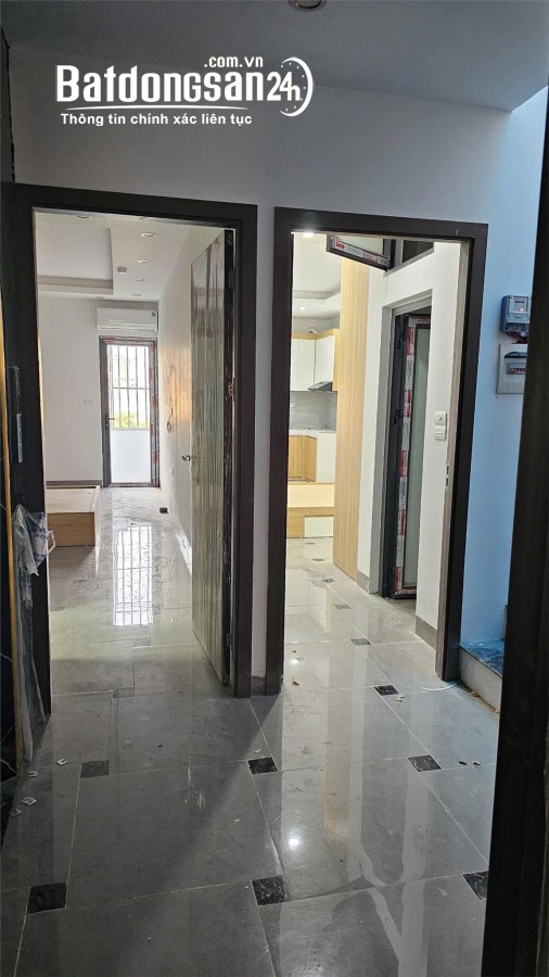 Bán nhà mặt phố Đường Phạm Văn Đồng, Phường Cổ Nhuế 1, Quận Bắc Từ Liêm