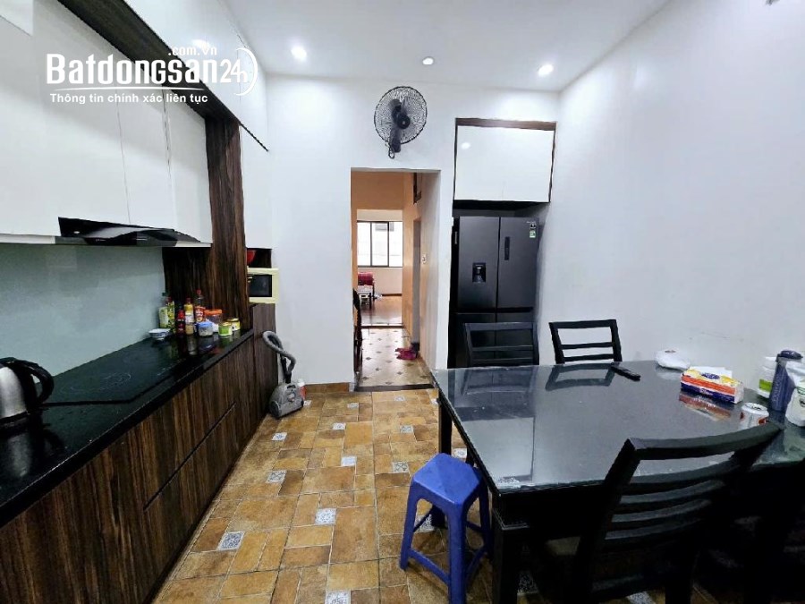 B.ÁN NHÀ CÁT LINH – ĐỐNG ĐA - MẶT NGÕ KINH DOANH - Ô TÔ TRÁNH BA GÁC - 2 MẶT NGÕ TRƯỚ