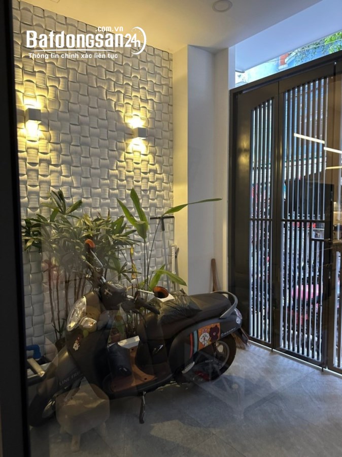 Bán nhà Đường 3/2, Phường 11, Quận 10