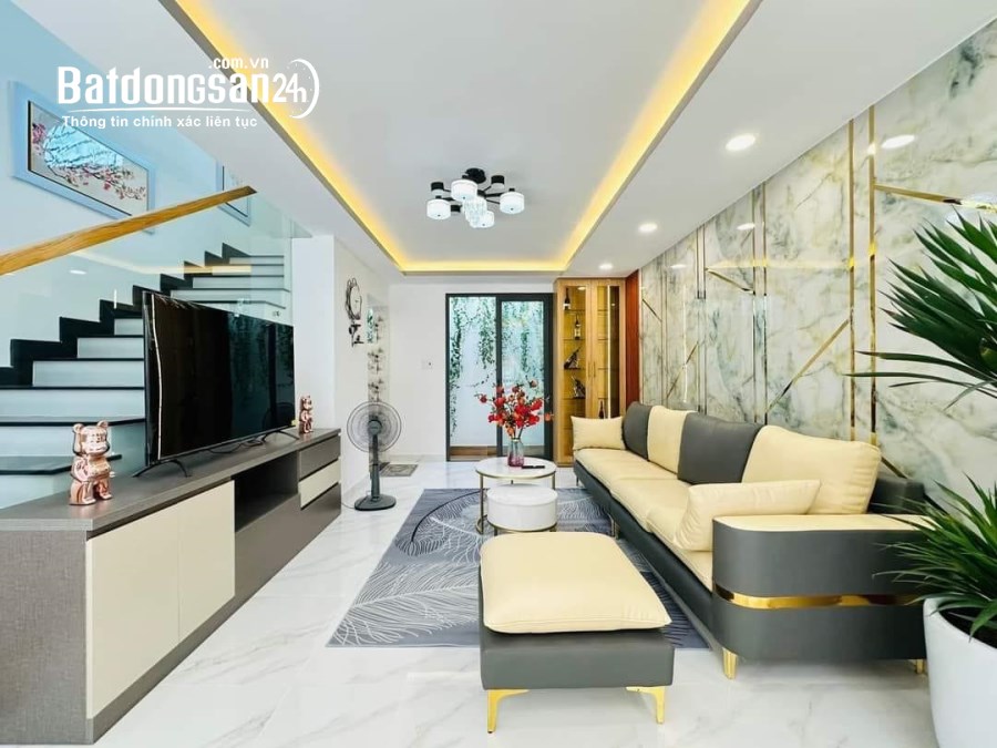 ***Bán nhà mặt tiền Trường Chinh, khu K300 P.12 Tân Bình; 5*20; 4 tầng
