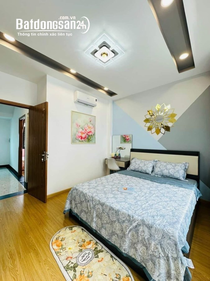 ***Bán nhà mặt tiền Trường Chinh, khu K300 P.12 Tân Bình; 5*20; 4 tầng