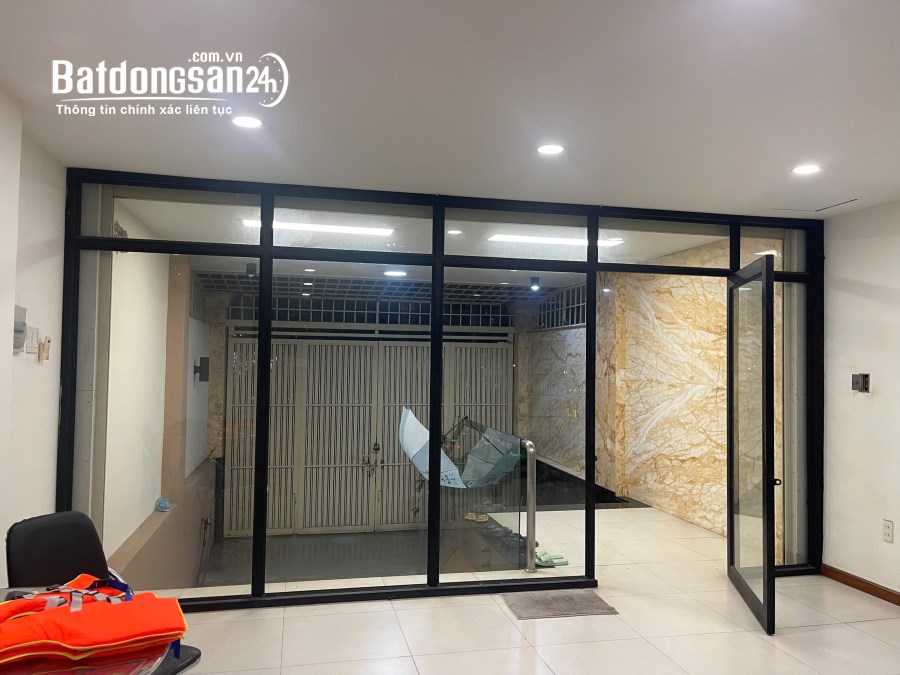 Cho thuê nhà mặt phố Đường Đặng Thuỳ Trâm, Phường 13, Quận Bình Thạnh