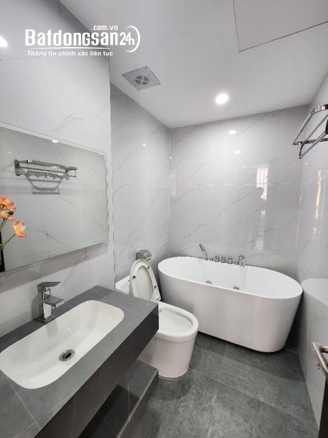 SIÊU HIẾM KHÓ KIẾM - PHÂN LÔ QUÂN ĐỘI - MỚI KÍNH KOONG - 7 TẦNG THANG MÁY - GARA Ô TÔ
