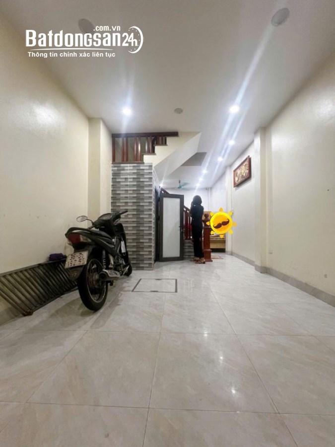 MẶT NGÕ Ô TÔ TRÁNH- NÉT CĂNG - 6 PHÒNG NGỦ - ĐẸP MỚI Khương Đình, Thanh Xuân