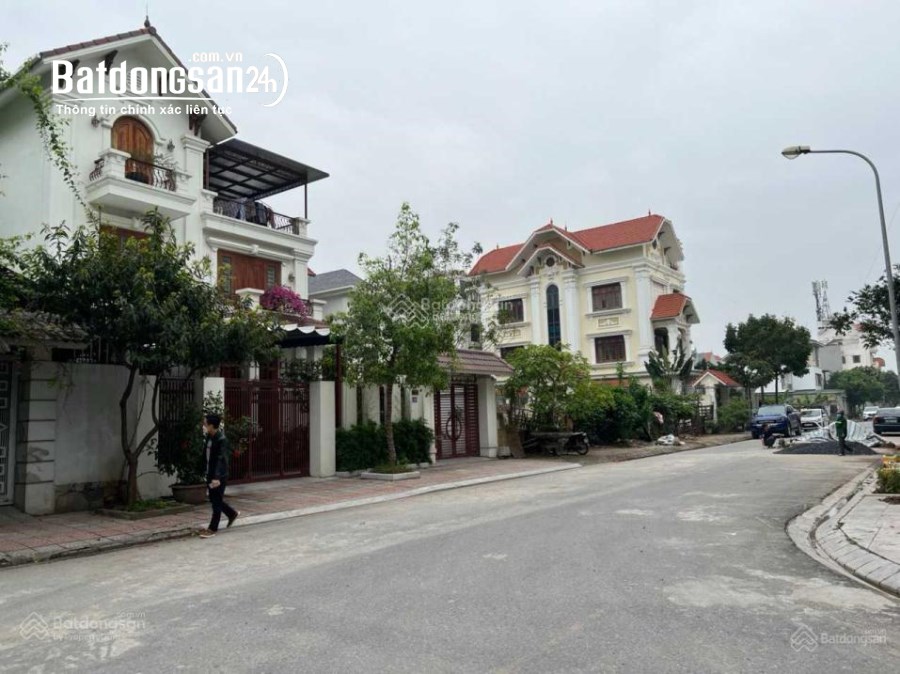 Trung tâm Trâu Quỳ, bán đất biệt thự khu 31ha lô góc 225m2 view thoáng.0982852808