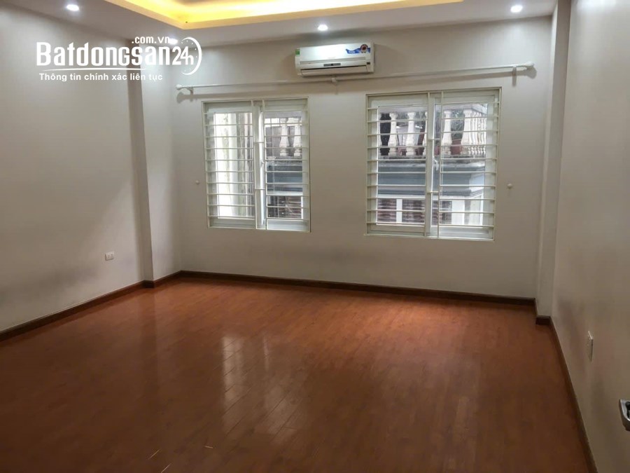 Cho thuê nhà ngõ ba gác Cầu Giấy phường Quan Hoa  - 50m - 5 tầng - 17 triệu