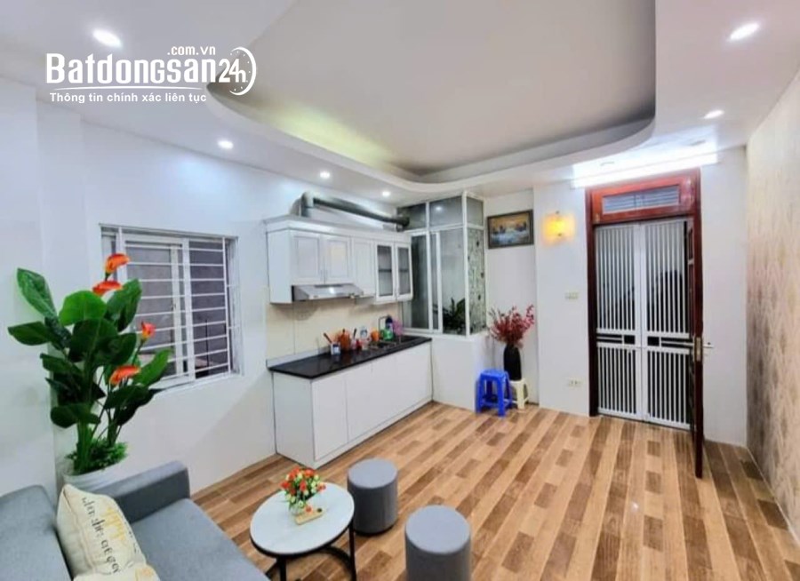 Bán CCMN Quan Nhân Thanh Xuân 40m giá 1.24 tỷ, nhà đẹp, đủ đồ, PCCC đầy đủ