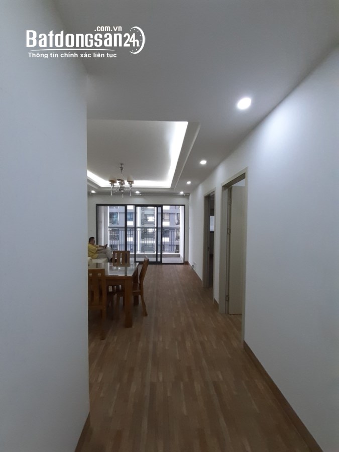 Cho thuê căn hộ chung cư Ngoại Giao Đoàn – 3 ngủ giá chỉ 15,8 triệu/tháng.