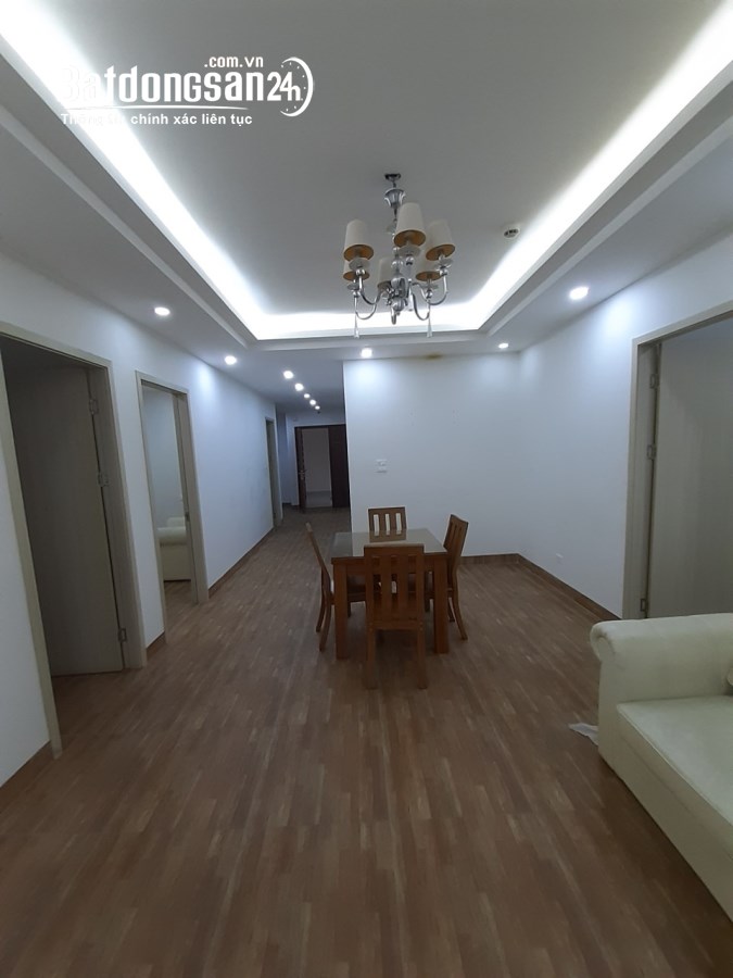 Cho thuê căn hộ chung cư Ngoại Giao Đoàn – 3 ngủ giá chỉ 15,8 triệu/tháng.