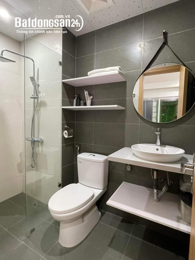 Bán nhà Trần Thái Tông, Trương Công Giai, Cầu Giấy oto qua: 50m2 5 tầng ngang 5m