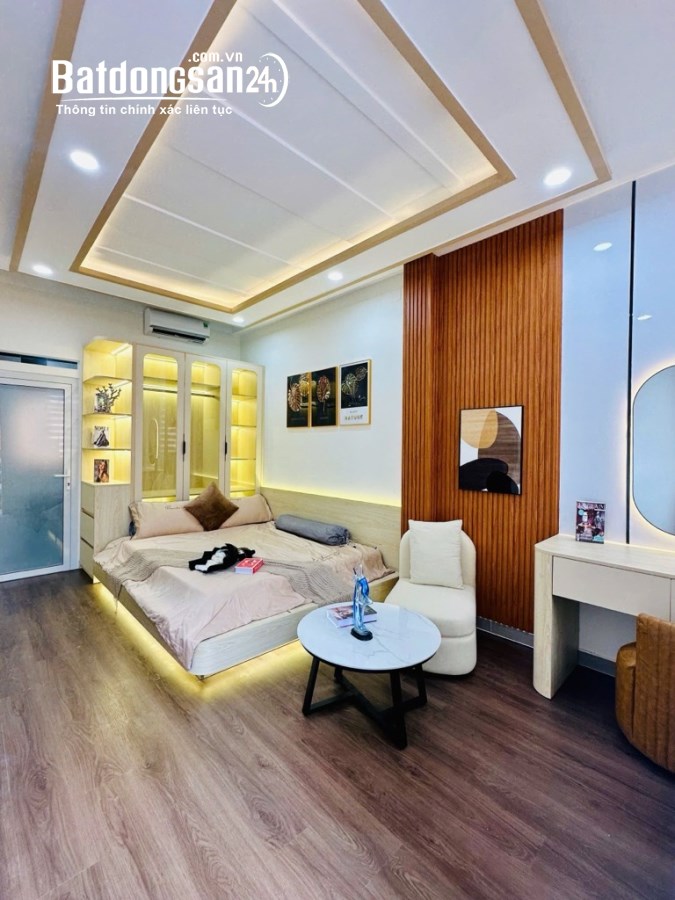 Nhà mới Huỳnh Văn Bánh, Phú Nhuận - 4 tầng x 29m2 - Nở hậu - Full NT - Gần MT 