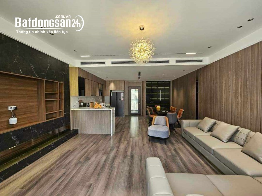 Mặt phố Nguyễn Thái Học 48m2, 5T, MT4.2m kinh doanh nhà đẹp trung tâm quận Ba Đình