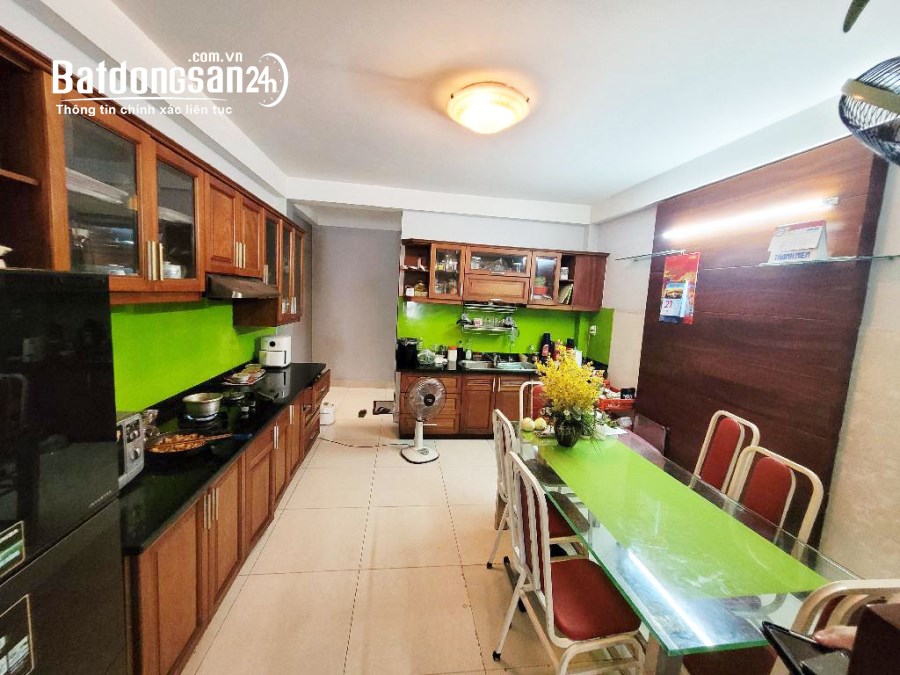Khu Vip Bàu Cát Hẻm 8m Kinh Doanh DT 4x20 x5 Tầng