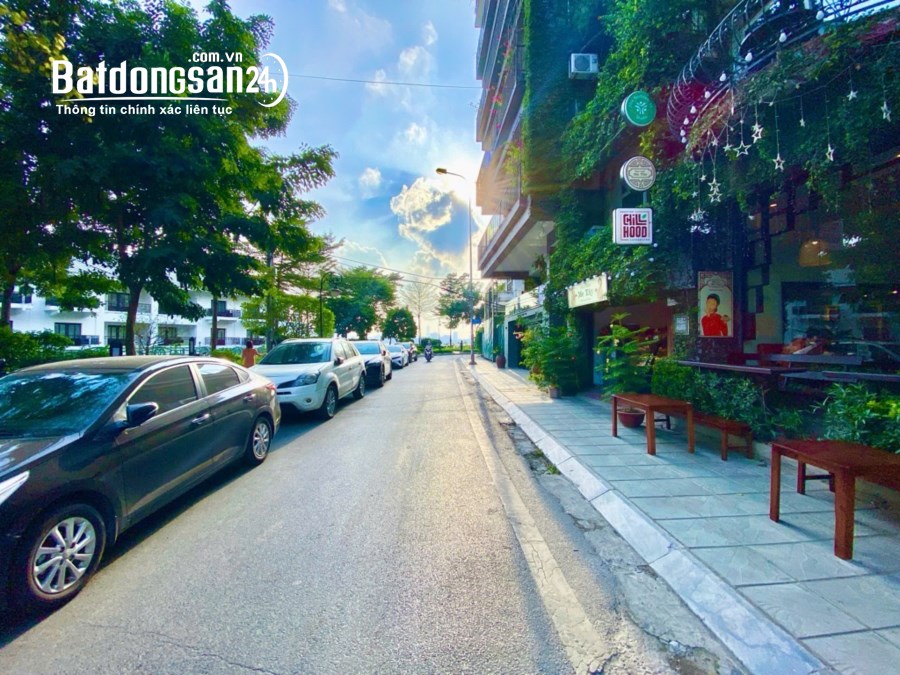 Mặt phố Từ Hoa 220m2, 6T thang máy, MT8.8m view Hồ Tây tuyệt đẹp 