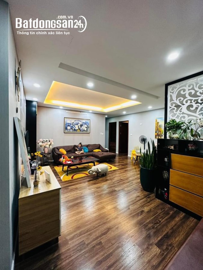 Cho thuê căn hộ chung cư CT36 Xuân La quận Tây Hồ - 100m2 ( góc 3PN)