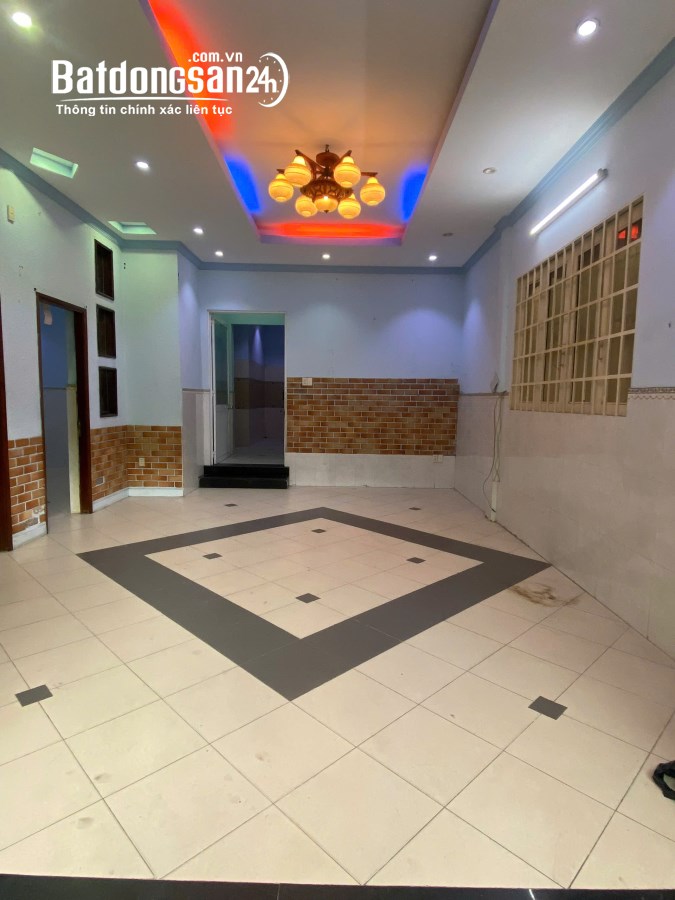 Cho thuê nhà Đường Nguyễn Văn Quá, Phường Đông Hưng Thuận, Quận 12