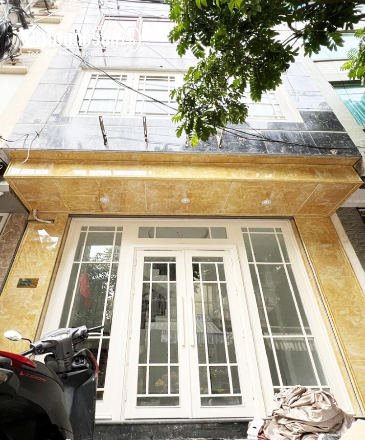 Cho thuê nhà đẹp, ngõ thông, vỉa hè, ô tô, KD Minh Khai Hai Bà Trưng 32m x 5T giá 15t