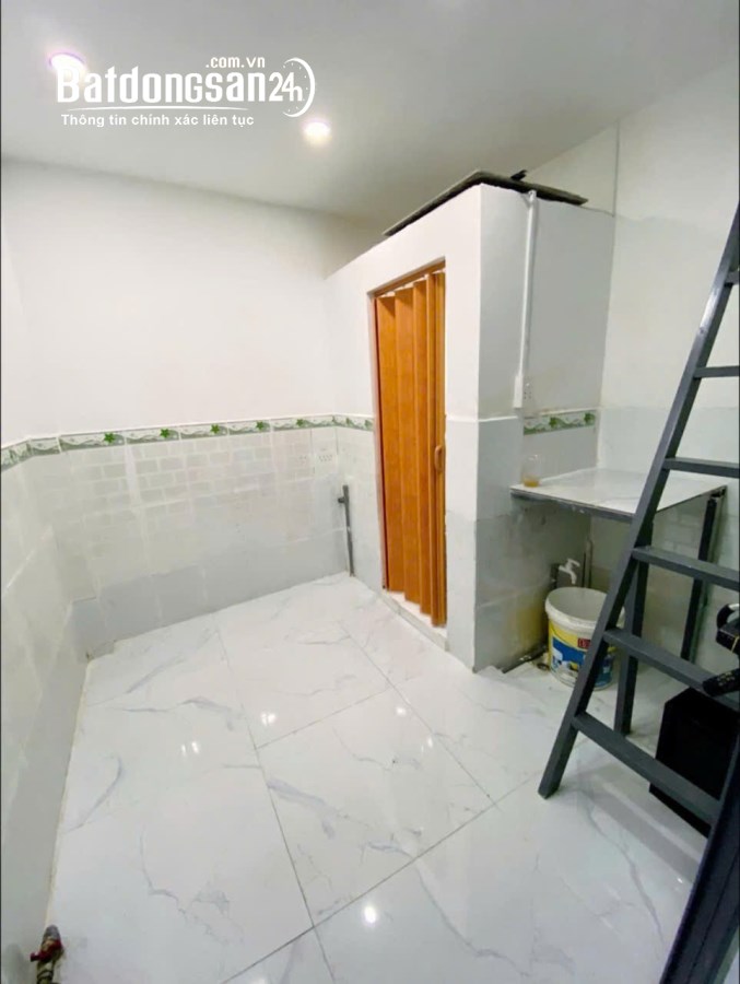 CHỈ 950 TRIỆU CÓ NHÀ TRẦN VĂN QUANG TÂN BÌNH 3 TẦNG MỚI ĐẸP SỔ HỒNG RIÊNG 2PN.