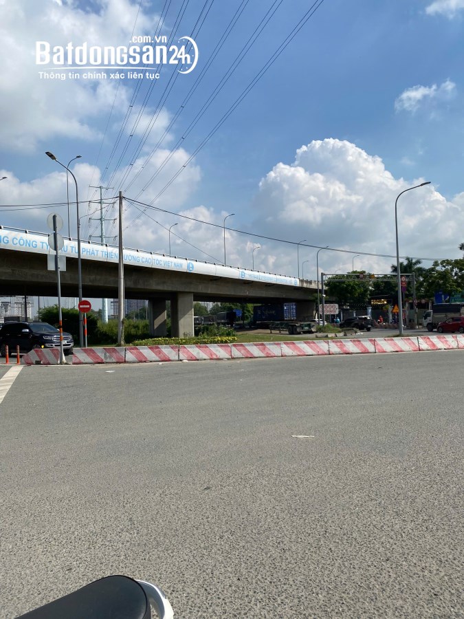 "NHÀ MẶT TIỀN KINH DOANH 100M2 (5X20 )2 TẦNG, Đ NGUYỄN DUY TRINH , PHÚ HỮU , Q9